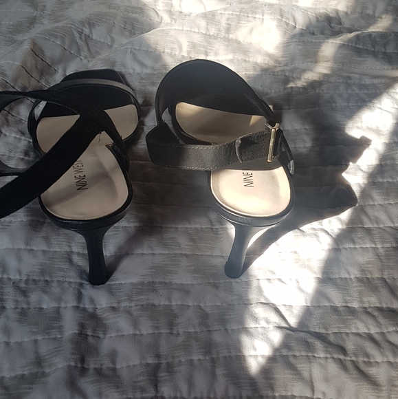 Nine West shoes - Picture 2 of 7